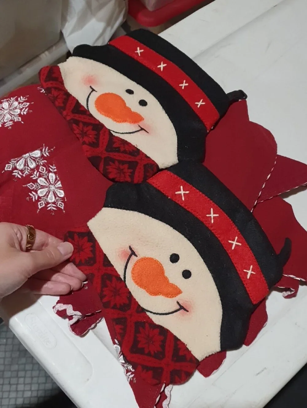 Red Snowman Holiday Table Accent Napkins & Potholders - Festive Winter Placemat